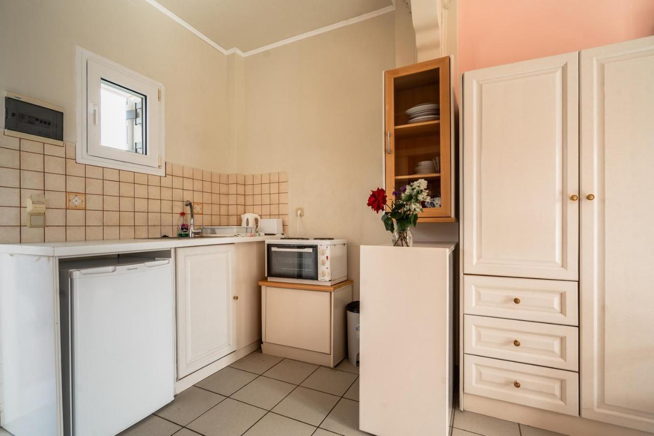 Helena Inn Svoronata Zewnętrze zdjęcie
